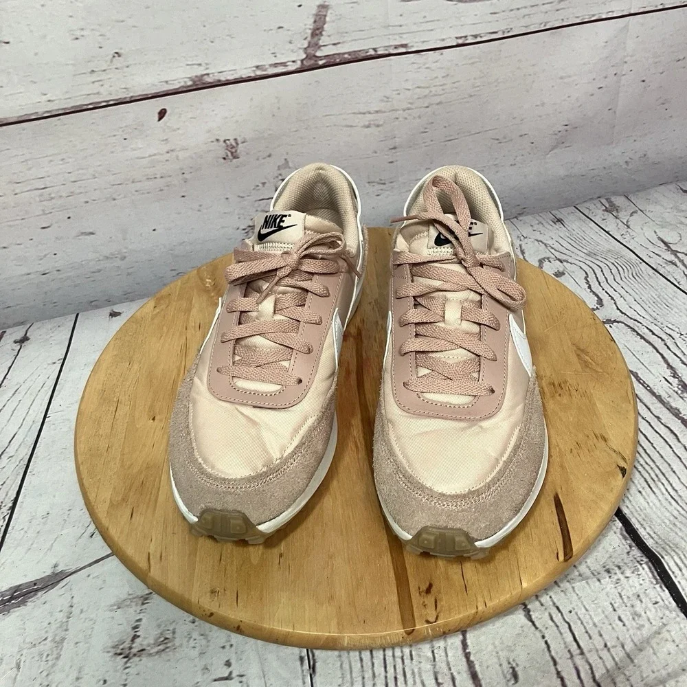 Nike Blush Pink Retro Sneakers Women's Size US 10 EU 42 Suede Nylon Trainers - Picture 3 of 9